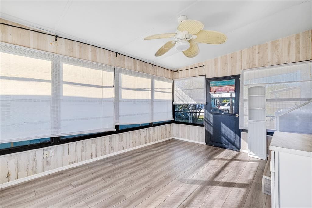 116 LEWIS STREET photo 22