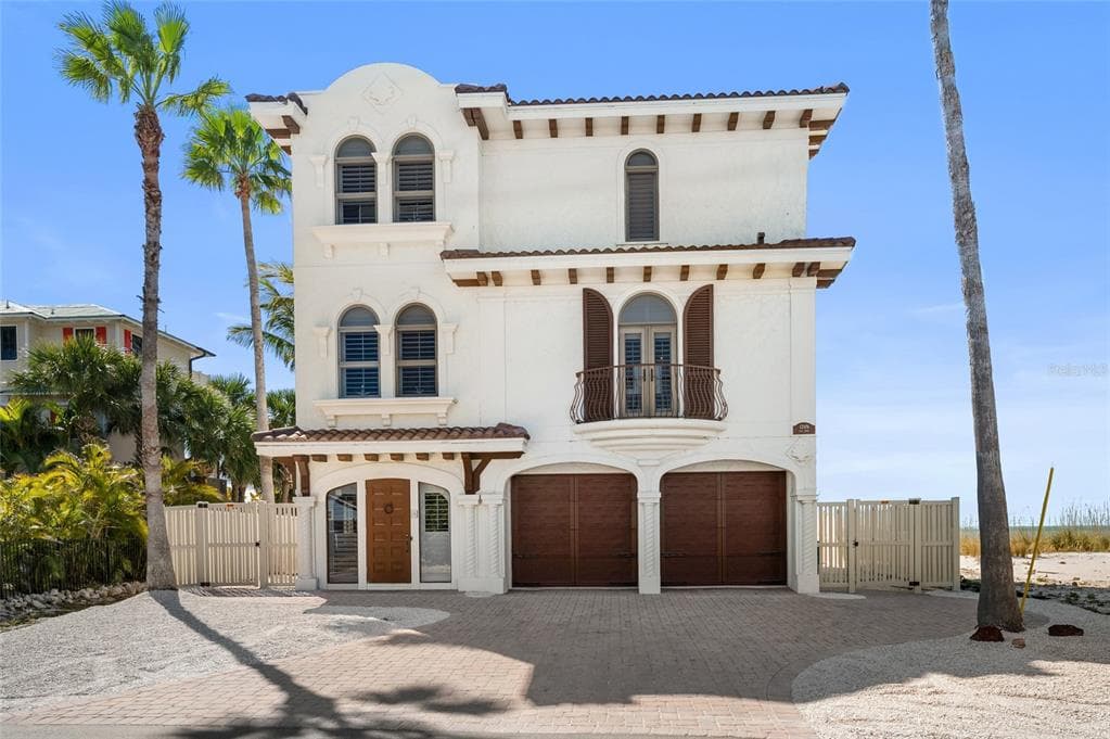 12106 GULF DRIVE photo 2