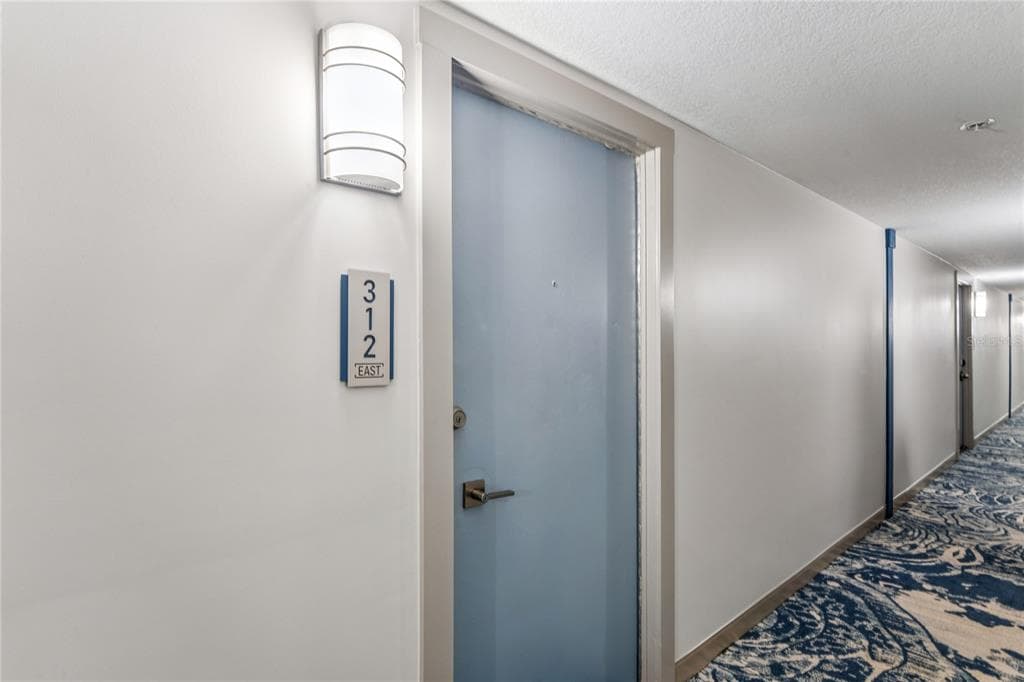1 KEY CAPRI 312E photo 7