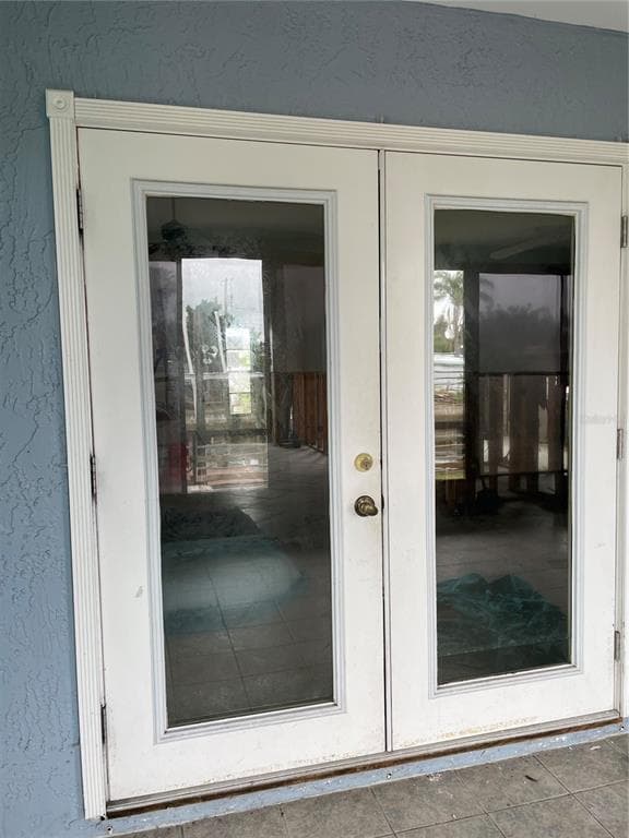13612 FRANCES AVENUE photo 3