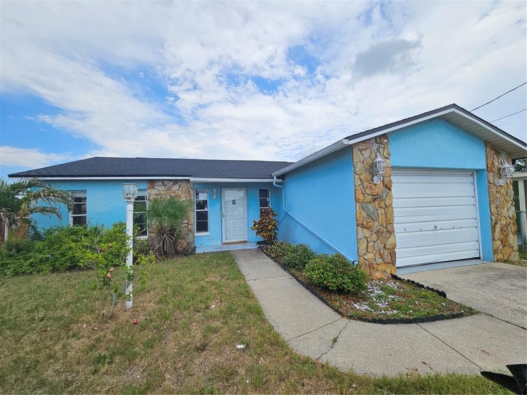 13612 FRANCES AVENUE photo 1