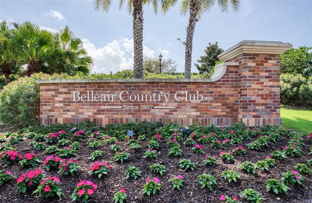 8 BELLEVIEW BOULEVARD 702 photo 2