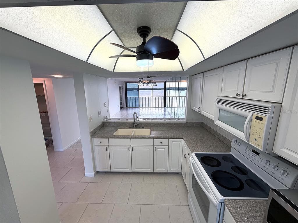 4620 BAY BOULEVARD 1122 photo 4