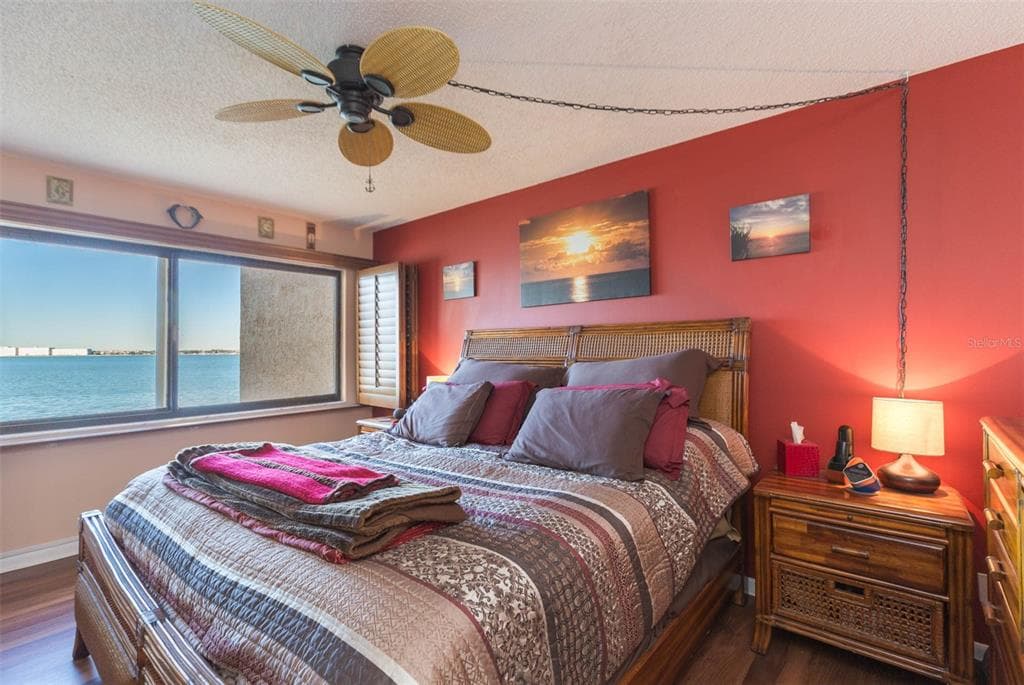 5633 PUERTA DEL SOL BOULEVARD S 208 photo 23