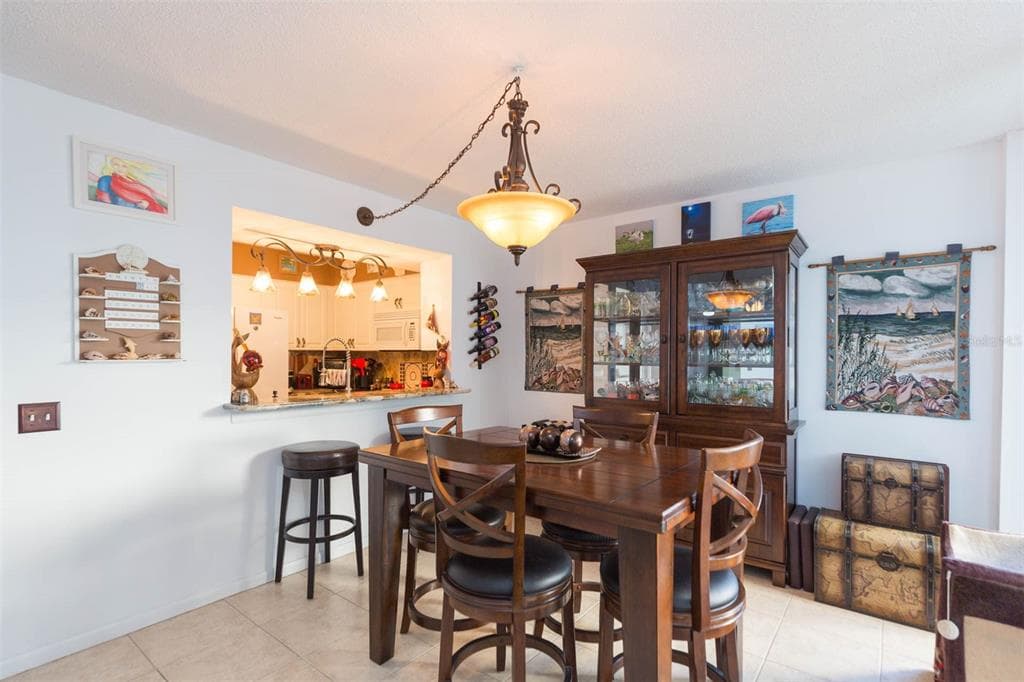 5633 PUERTA DEL SOL BOULEVARD S 208 photo 10