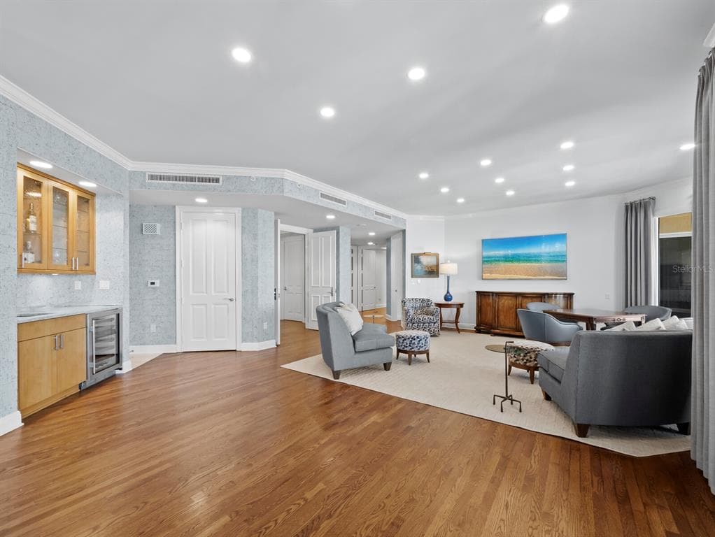 35 WATERGATE DRIVE 1403 photo 9