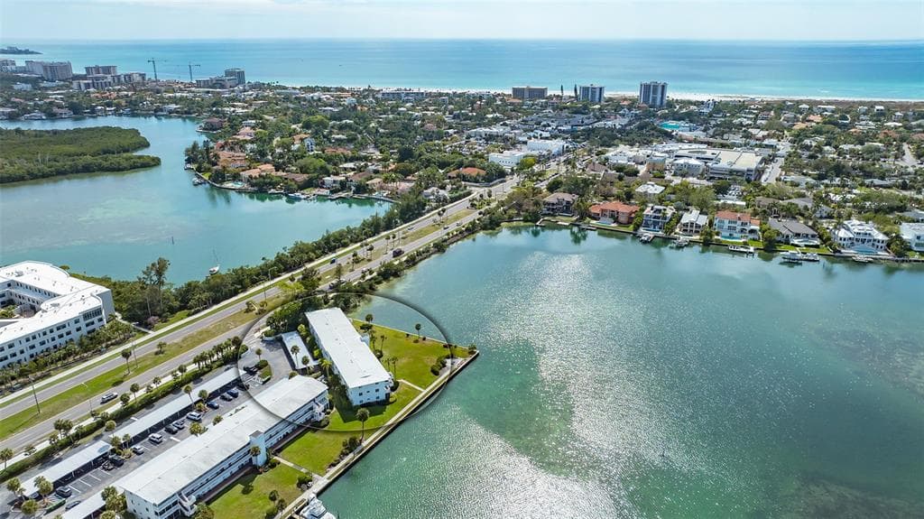 761 JOHN RINGLING BOULEVARD #5 3