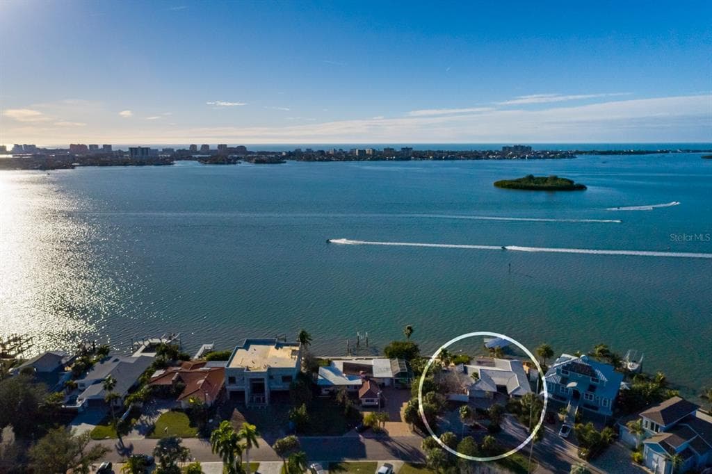 1844 VENETIAN POINT DRIVE photo 19