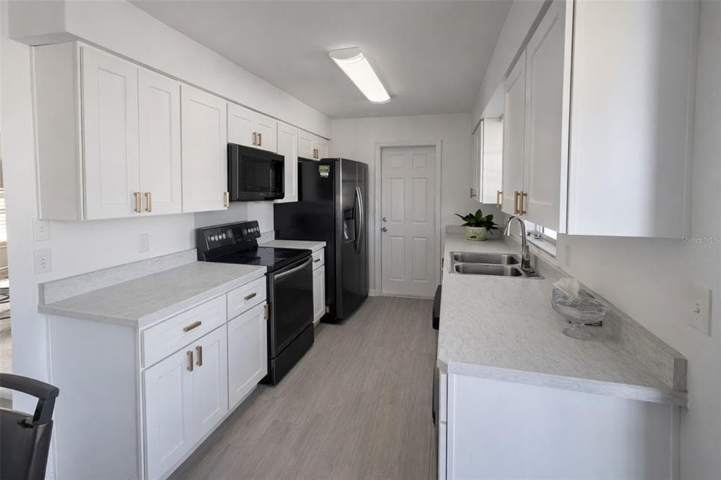 1636 JUNO TRAIL photo 10