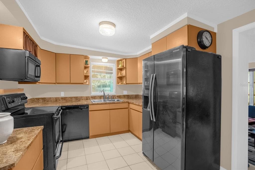 8150 SPRING DRIVE photo 10
