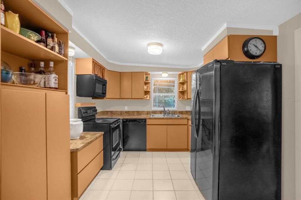 8150 SPRING DRIVE photo 11
