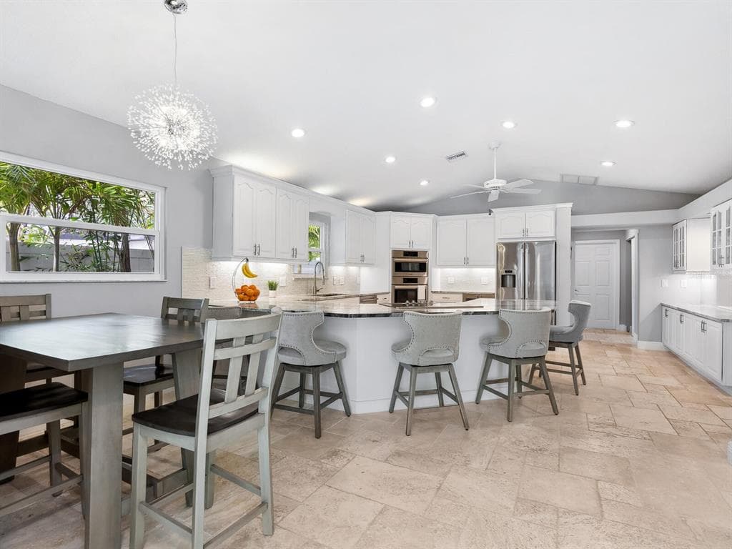 221 LYCHEE ROAD photo 22