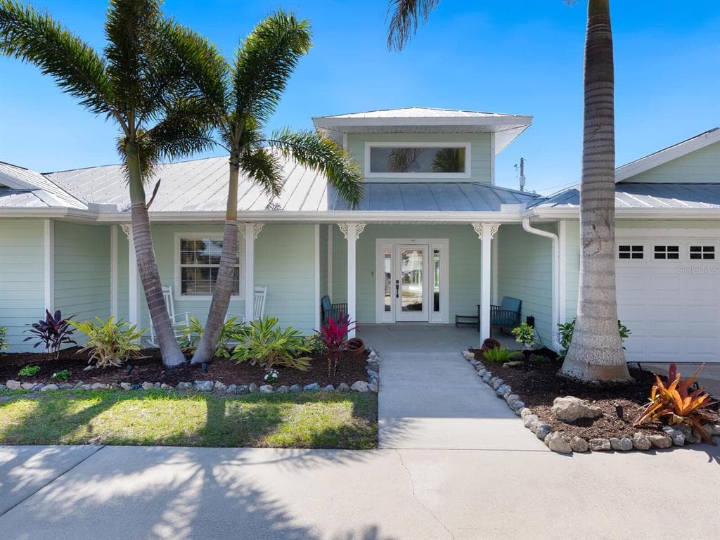 221 LYCHEE ROAD photo 9