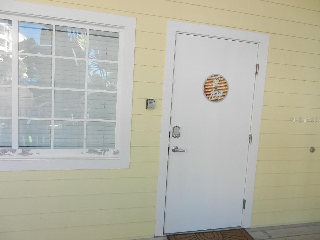 6732 SARASEA CIRCLE 104C photo 4
