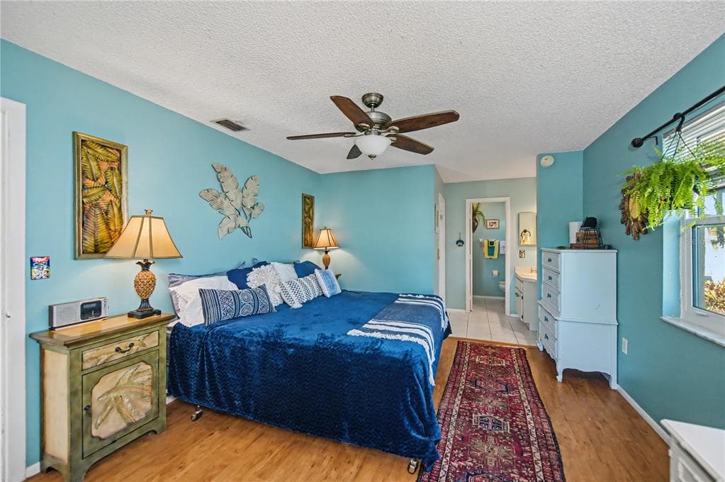 242 ANNAPOLIS LANE photo 23