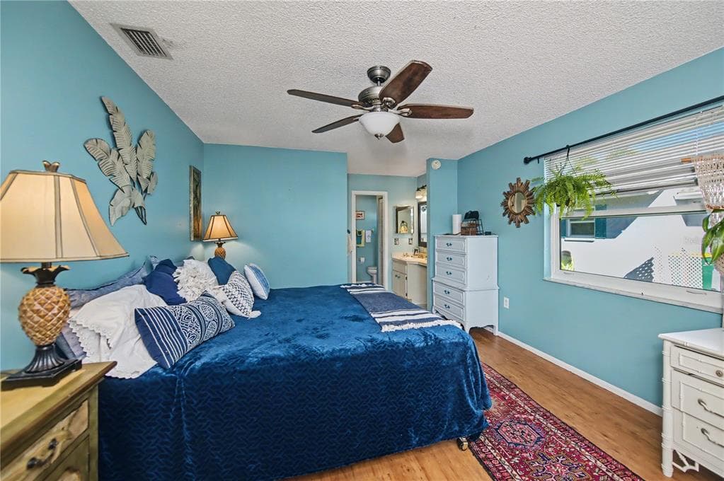242 ANNAPOLIS LANE photo 22