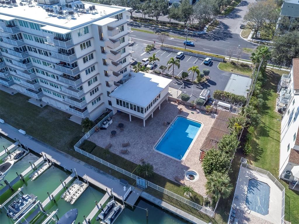 223 ISLAND WAY 4A photo 22