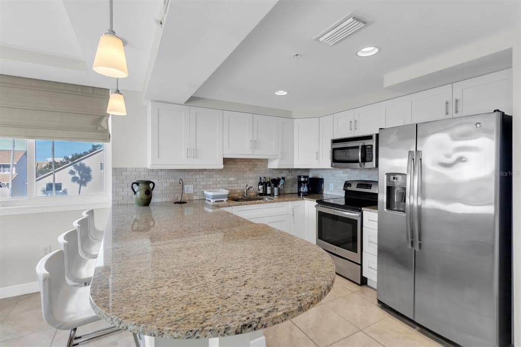 223 ISLAND WAY 4A photo 7