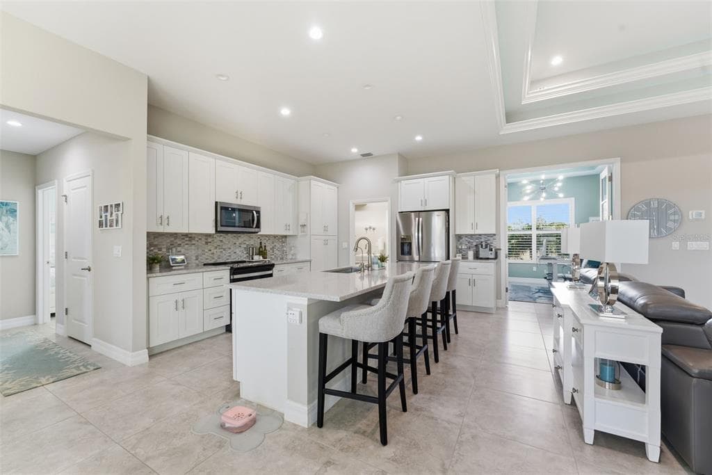2115 SW 17TH PLACE photo 15