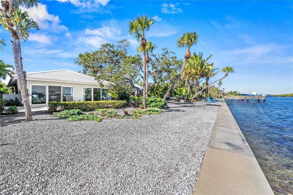 1320 MOONMIST DRIVE B-11 photo 14