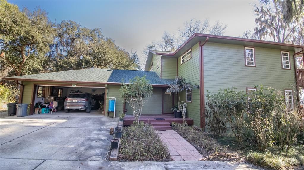 243 HERMAN DRIVE photo 3