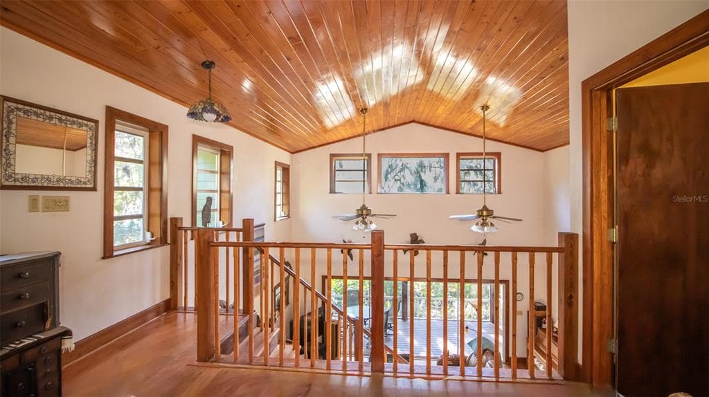 243 HERMAN DRIVE photo 18