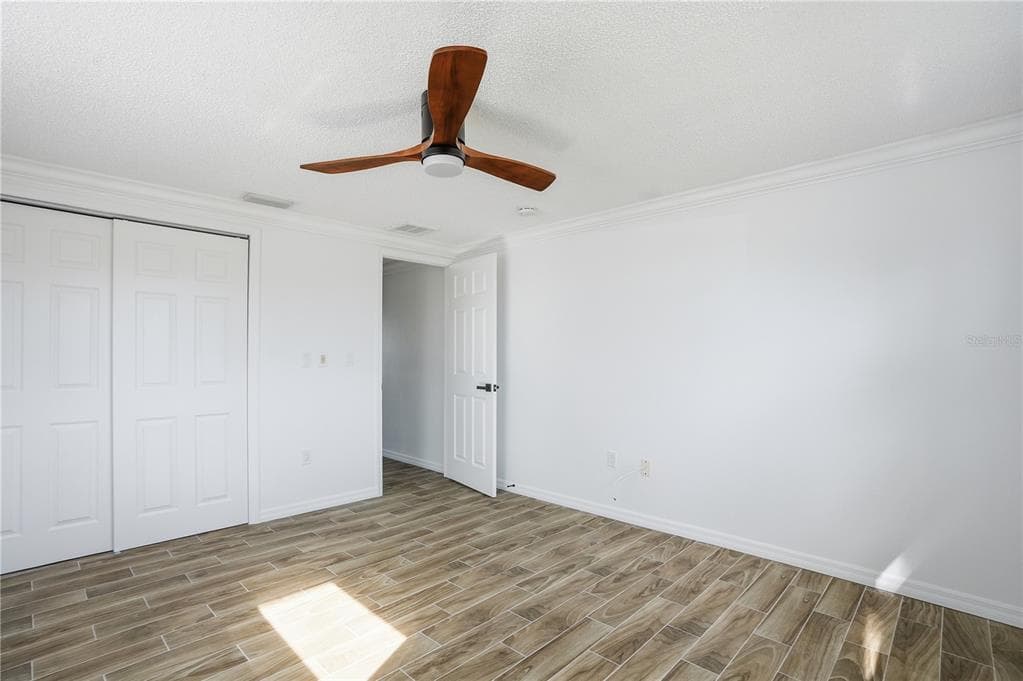 9837 ISLAND HARBOR DRIVE photo 22