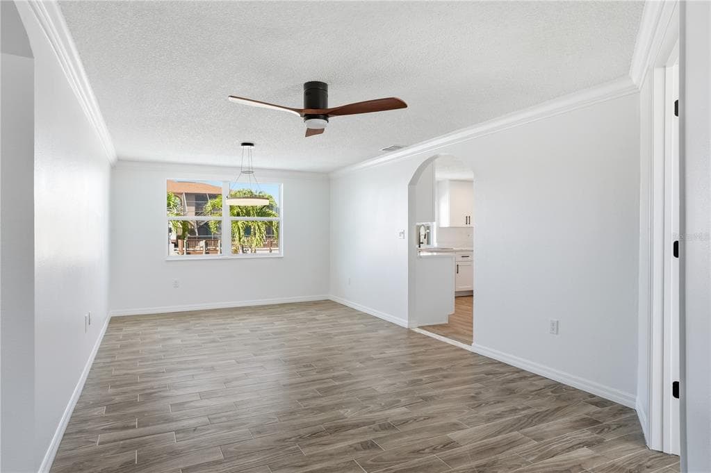 9837 ISLAND HARBOR DRIVE photo 10