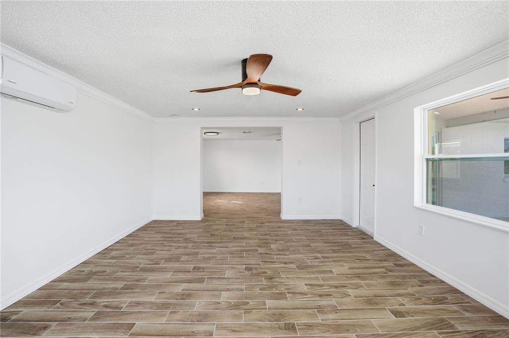 9837 ISLAND HARBOR DRIVE photo 18