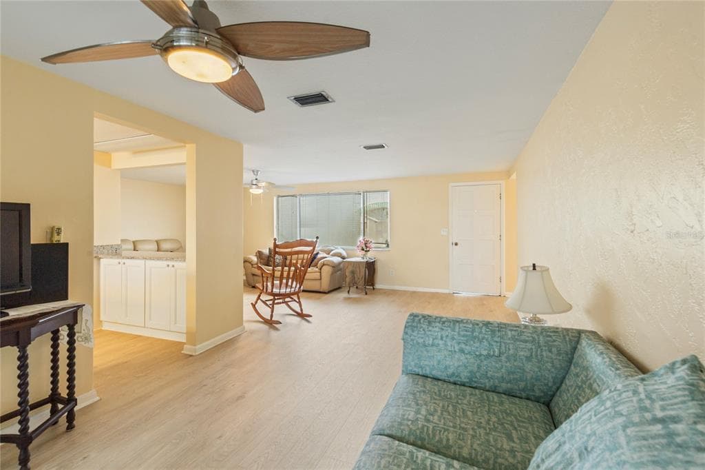 3228 ROCK VALLEY DRIVE photo 3