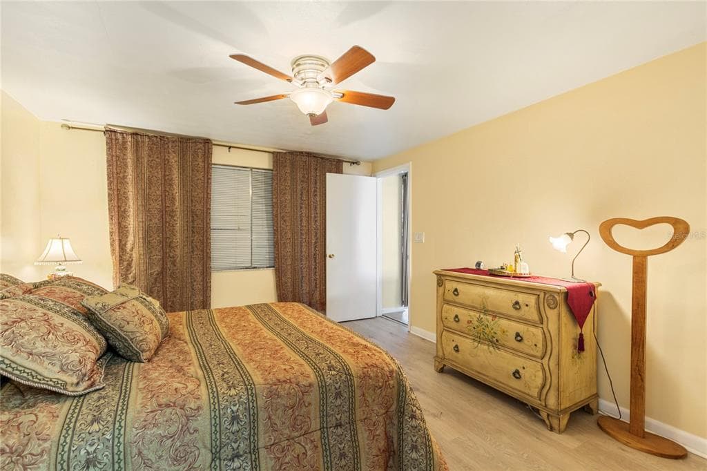 3228 ROCK VALLEY DRIVE photo 18