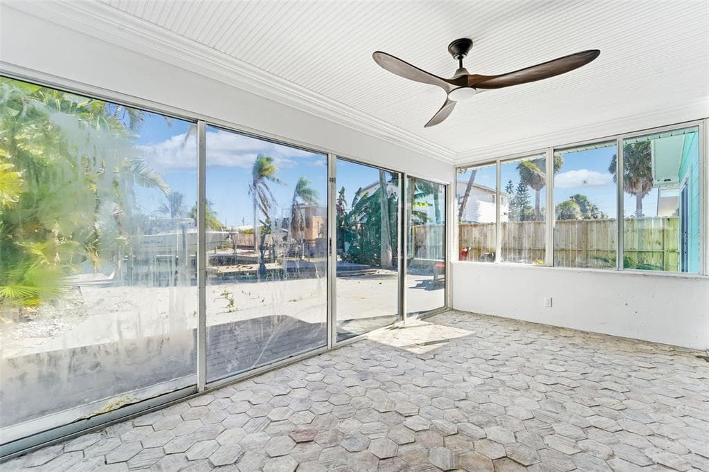 14555 N BAYSHORE DRIVE photo 10