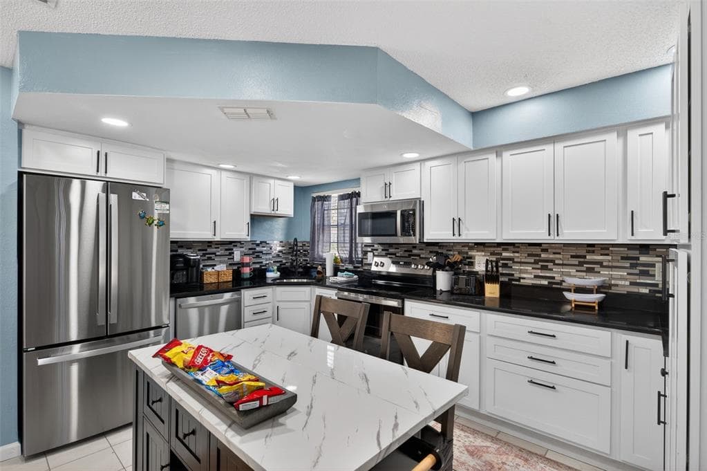 7623 MAKO DRIVE photo 16