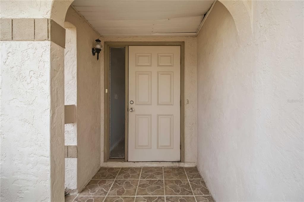 4108 ABBOTSFORD STREET photo 3