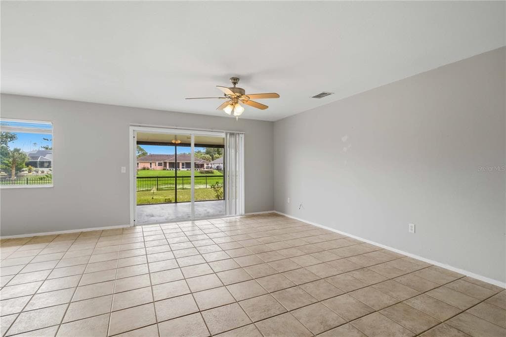 4108 ABBOTSFORD STREET photo 5