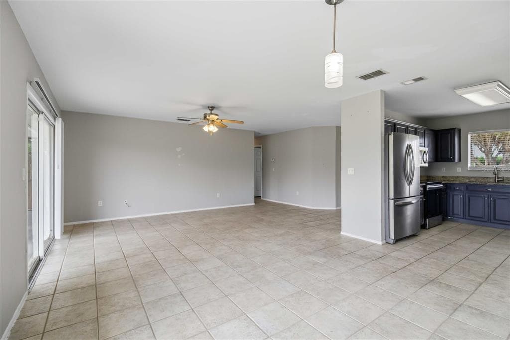 4108 ABBOTSFORD STREET photo 14