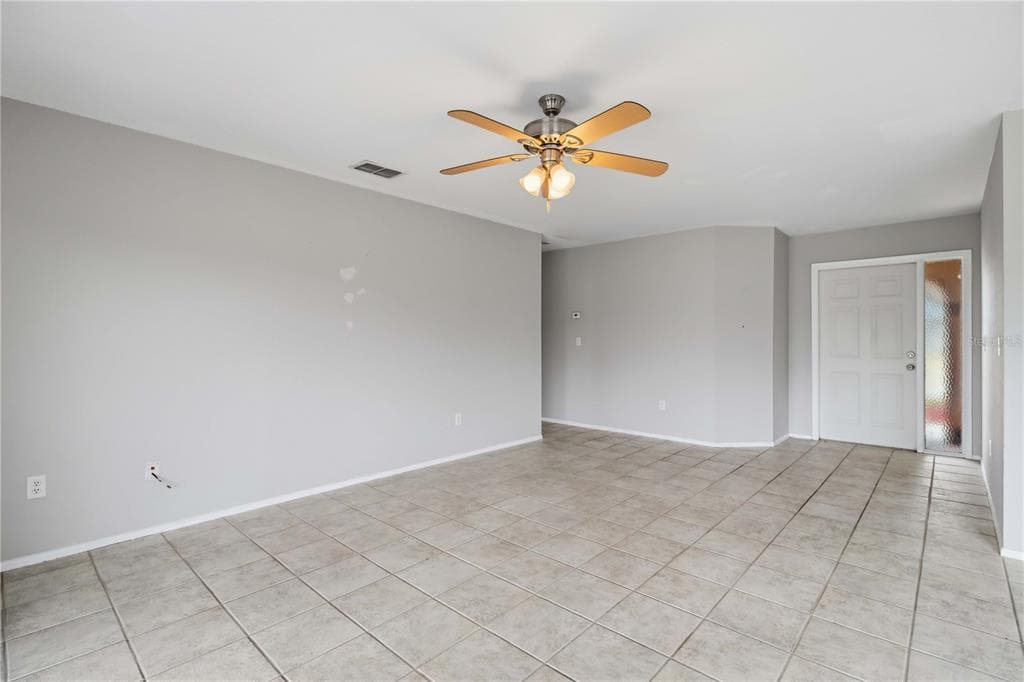 4108 ABBOTSFORD STREET photo 8