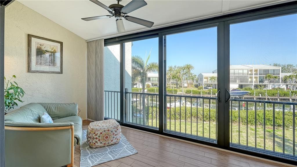 4104 128TH STREET W 704 photo 6
