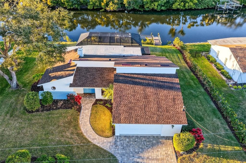 5424 AMERICA DRIVE photo 2
