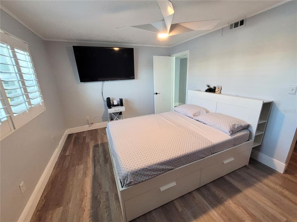 1005 S BAYSHORE BOULEVARD 102 photo 18