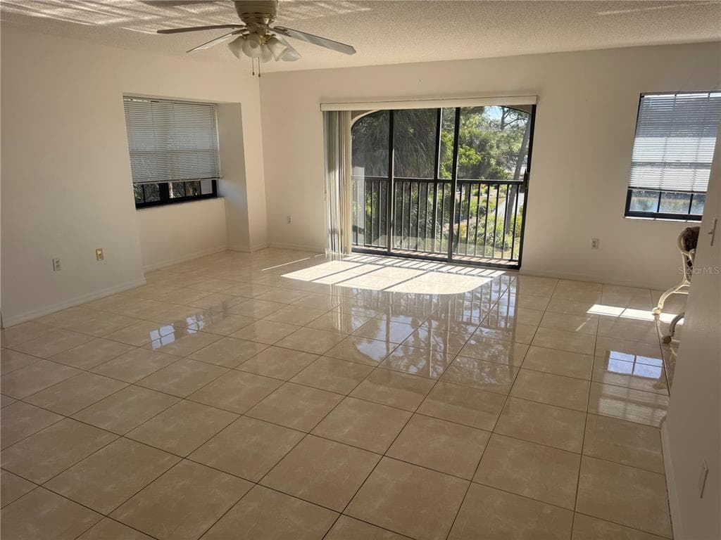 23465 HARBORVIEW ROAD 201 photo 15