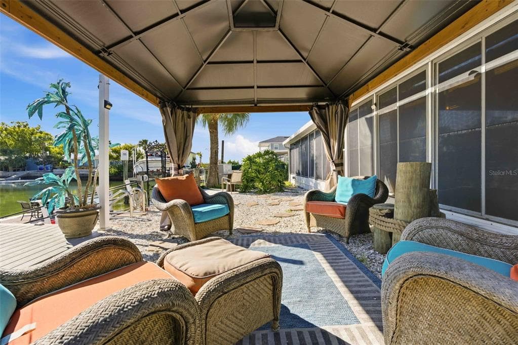 6424 BOATYARD DRIVE photo 23