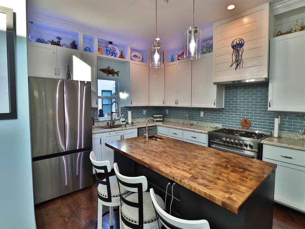 112 LELAND STREET SE photo 20