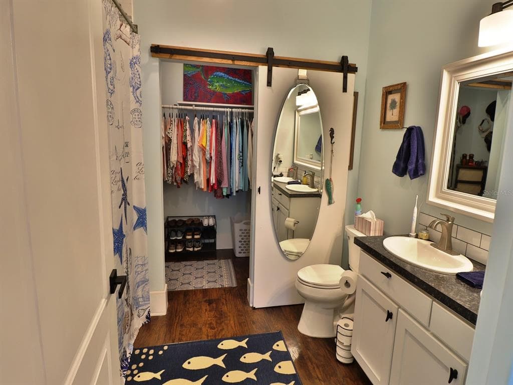 112 LELAND STREET SE photo 24