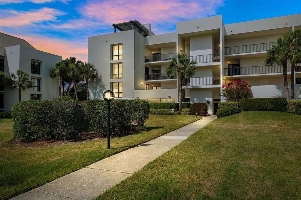50 COE ROAD 331 photo 1