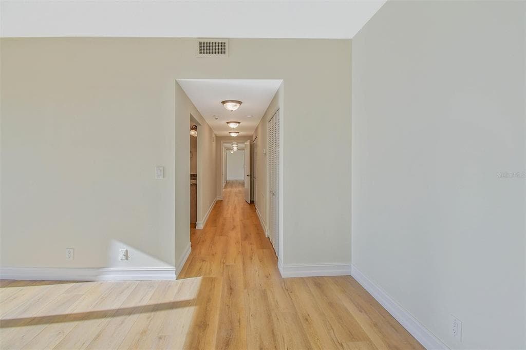 6 BELLEVIEW BOULEVARD 801 photo 16