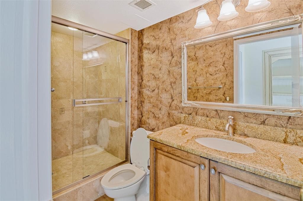 6 BELLEVIEW BOULEVARD 801 photo 12