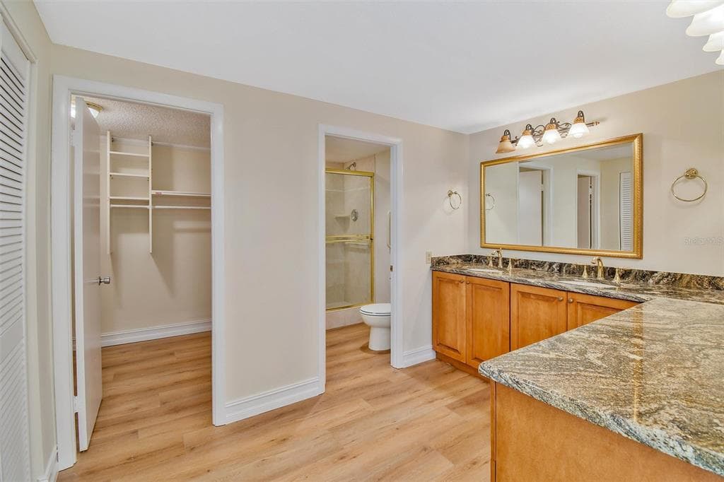 6 BELLEVIEW BOULEVARD 801 photo 14