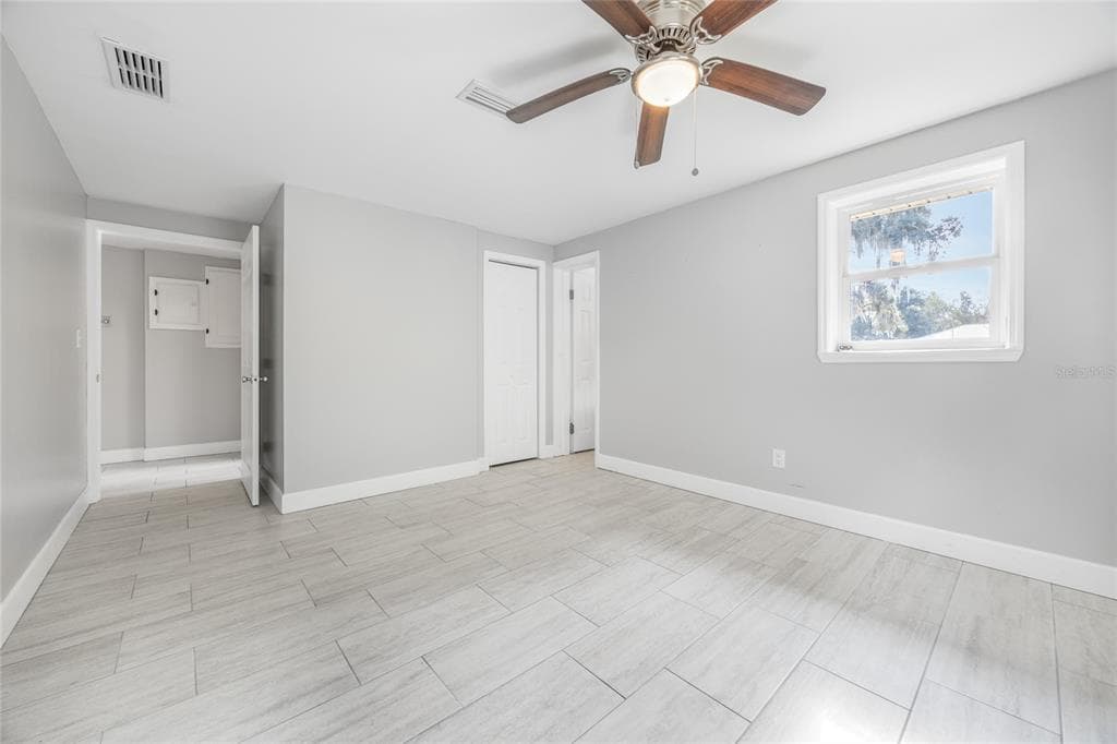 16602 NE 124TH AVENUE photo 18