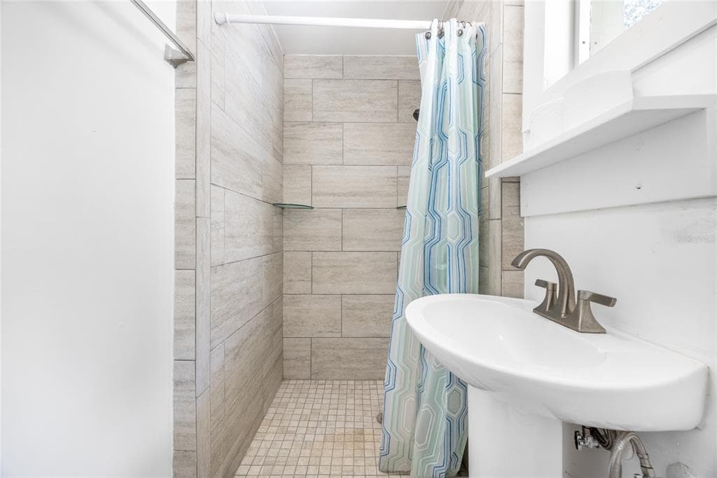 16602 NE 124TH AVENUE photo 21